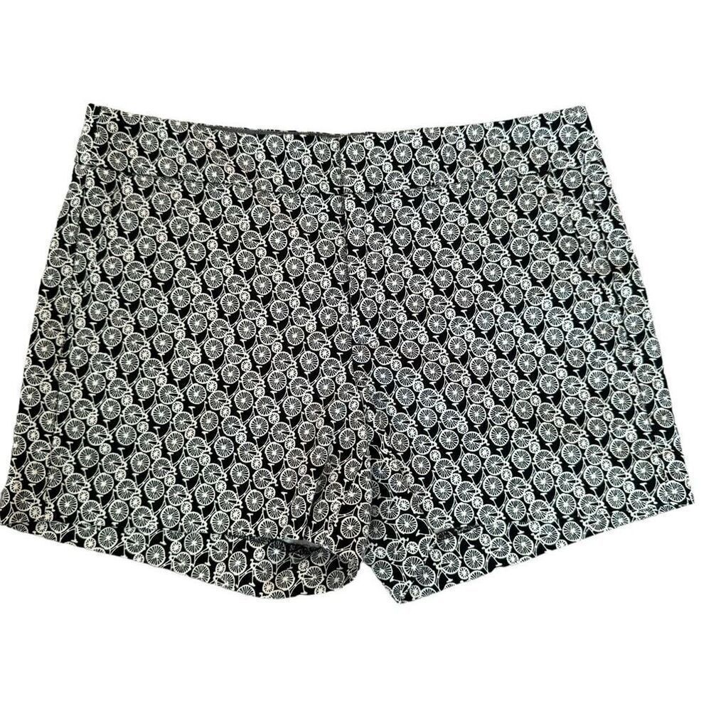 Banana Republic Shorts Women's Black and White Bicycle Print Hampton Fit size 4
